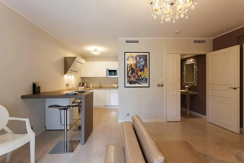 Carlton Riviera Apartment Cannes