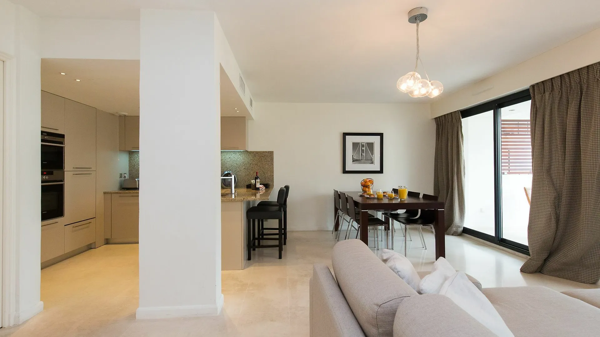 Carlton Riviera Apartment Cannes 0*,  France
