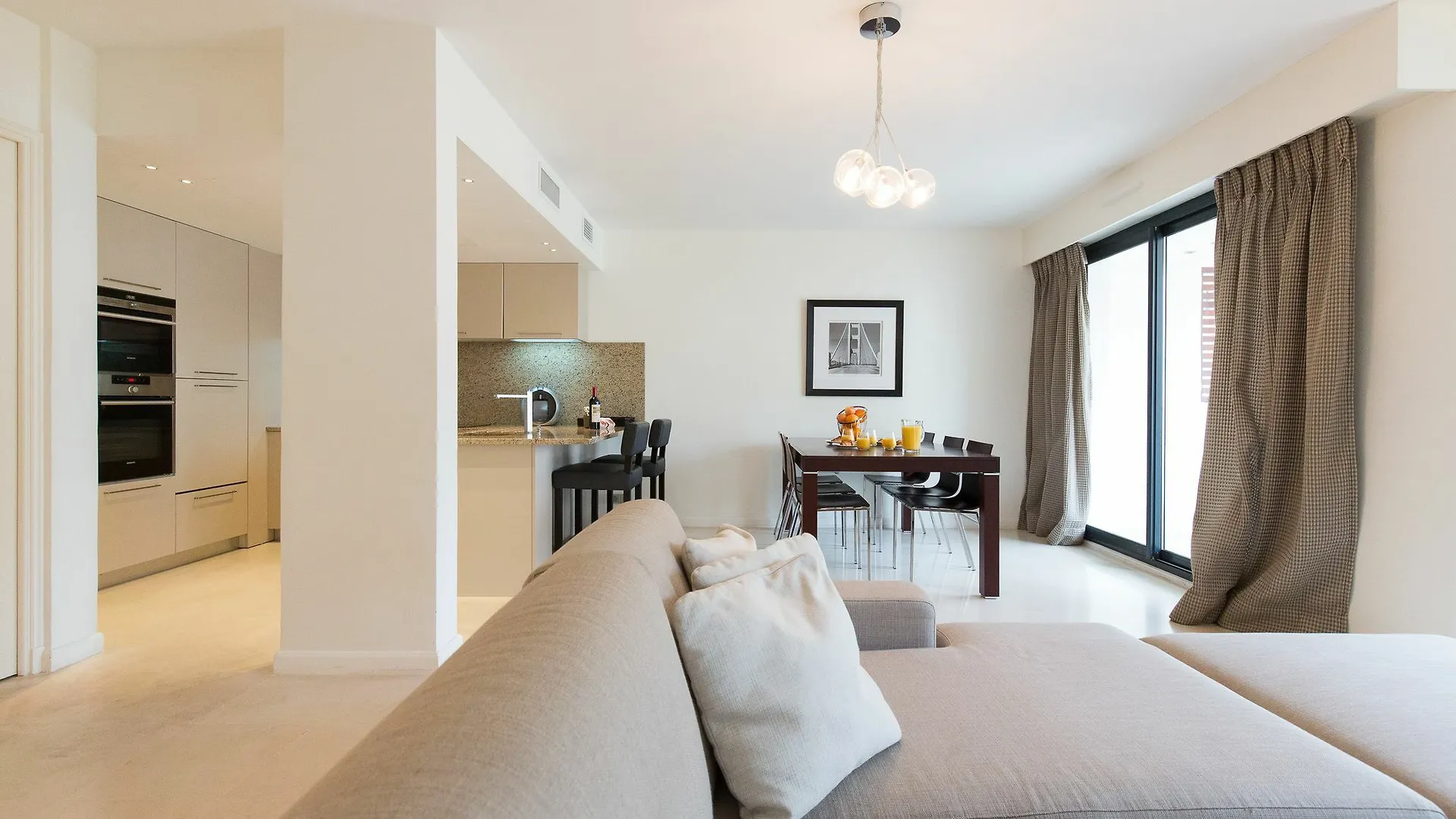 Carlton Riviera Apartment Cannes 0*,  France