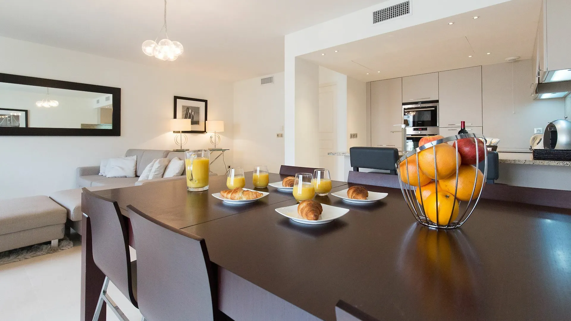 Carlton Riviera Apartment Cannes