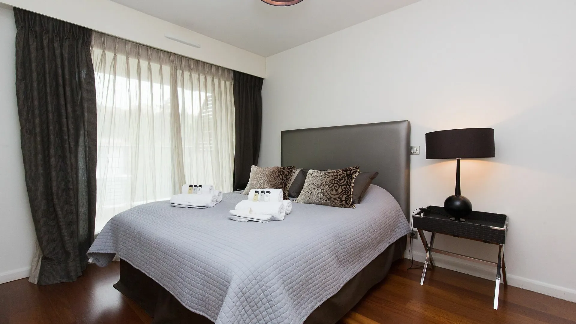 Carlton Riviera Apartment Cannes