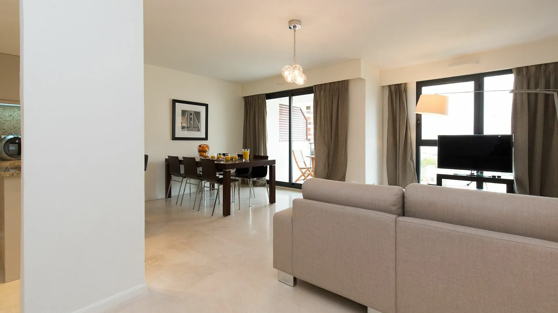 Carlton Riviera Apartment Cannes